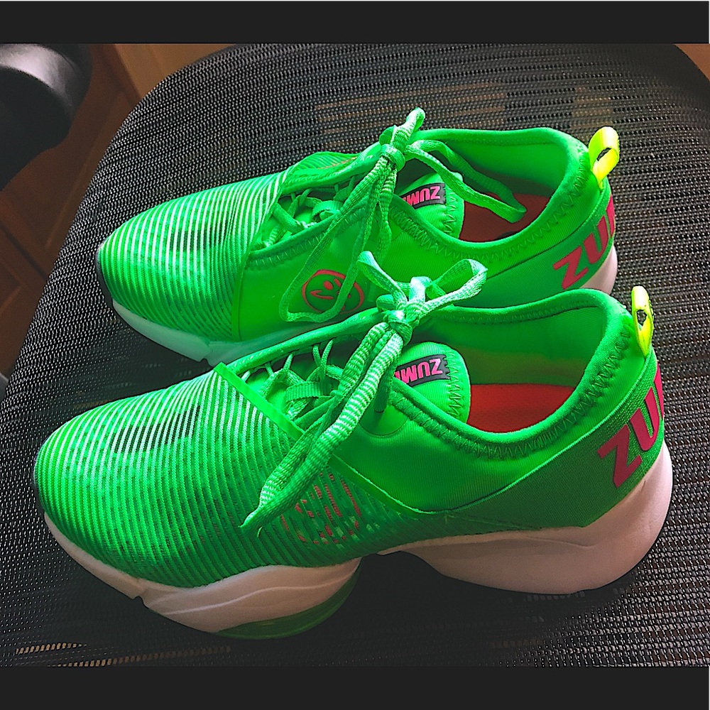 Zumba Air Stomp Size 5.5